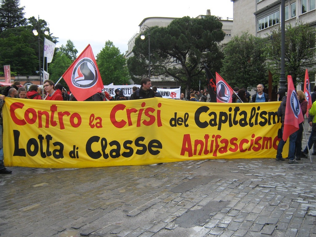 gal/23_maggio_2015_Manifestazione_Antifascista_Gorizia/p-IMG_3377.JPG