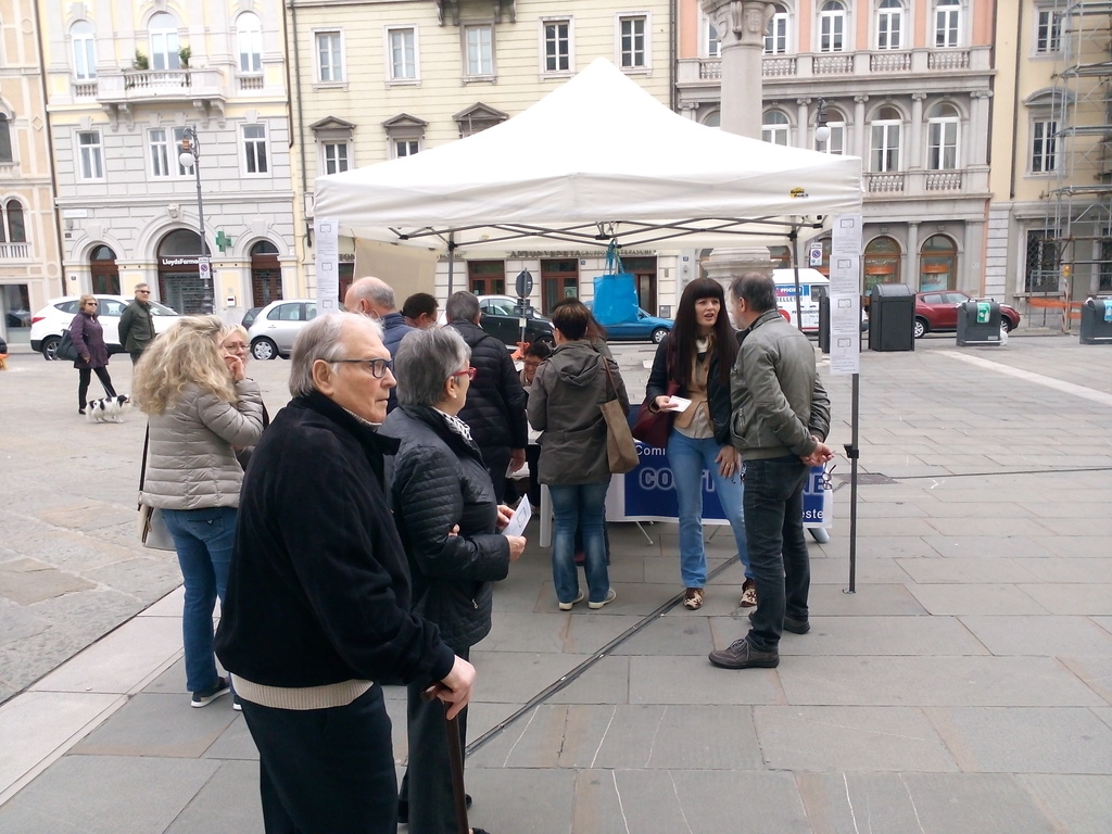 gal/Raccolta_Firme_9-10_aprile_2016/PG-IMG_20160410_103808.jpg