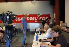 thumbnail.php?thumbnail=gal/Maddalena_alla_3giorni-CGIL/IMG_5174.JPG