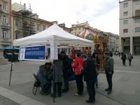thumbnail.php?thumbnail=gal/Raccolta_Firme_9-10_aprile_2016/PG-IMG_20160410_103621.jpg