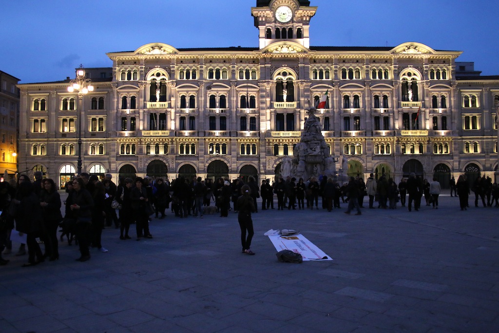 gal/Flash_mob_a_Trieste_23_04.2015/IMG_0902.JPG
