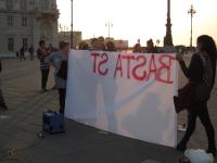 thumbnail.php?thumbnail=gal/21_aprile_2015-Basta_stragi/P-IMG_1054.JPG