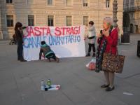 thumbnail.php?thumbnail=gal/21_aprile_2015-Basta_stragi/P-IMG_1065.JPG