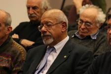 thumbnail.php?thumbnail=gal/27_novembre_2015-Il_caso_TTIP/P-IMG_2716.JPG.jpg