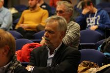 thumbnail.php?thumbnail=gal/27_novembre_2015-Il_caso_TTIP/P-IMG_2751.JPG.jpg