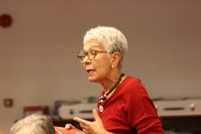 thumbnail.php?thumbnail=gal/27_novembre_2015-Il_caso_TTIP/P-IMG_2774.JPG.jpg