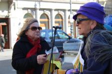 thumbnail.php?thumbnail=gal/8_marzo_2015_donne_contro_la_guerra/IMG_0436.JPG